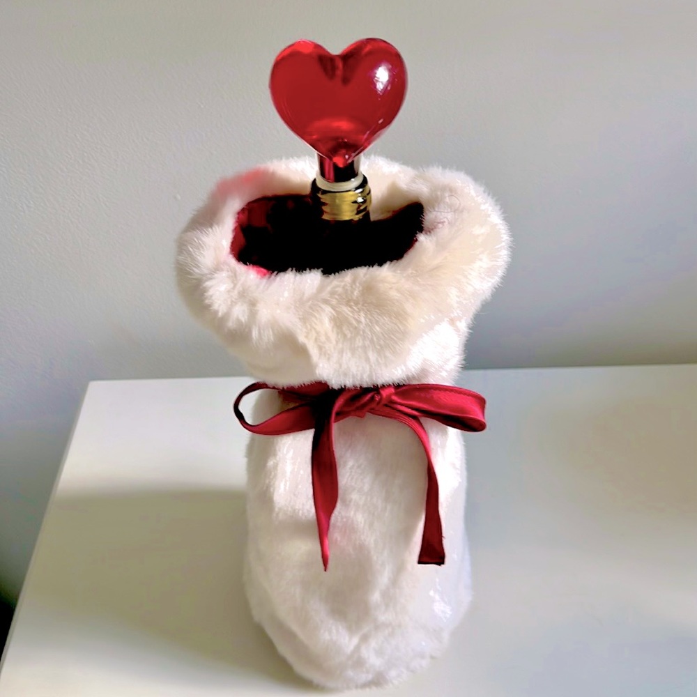 Pottery Barn Wine Bag &❤️Stopper